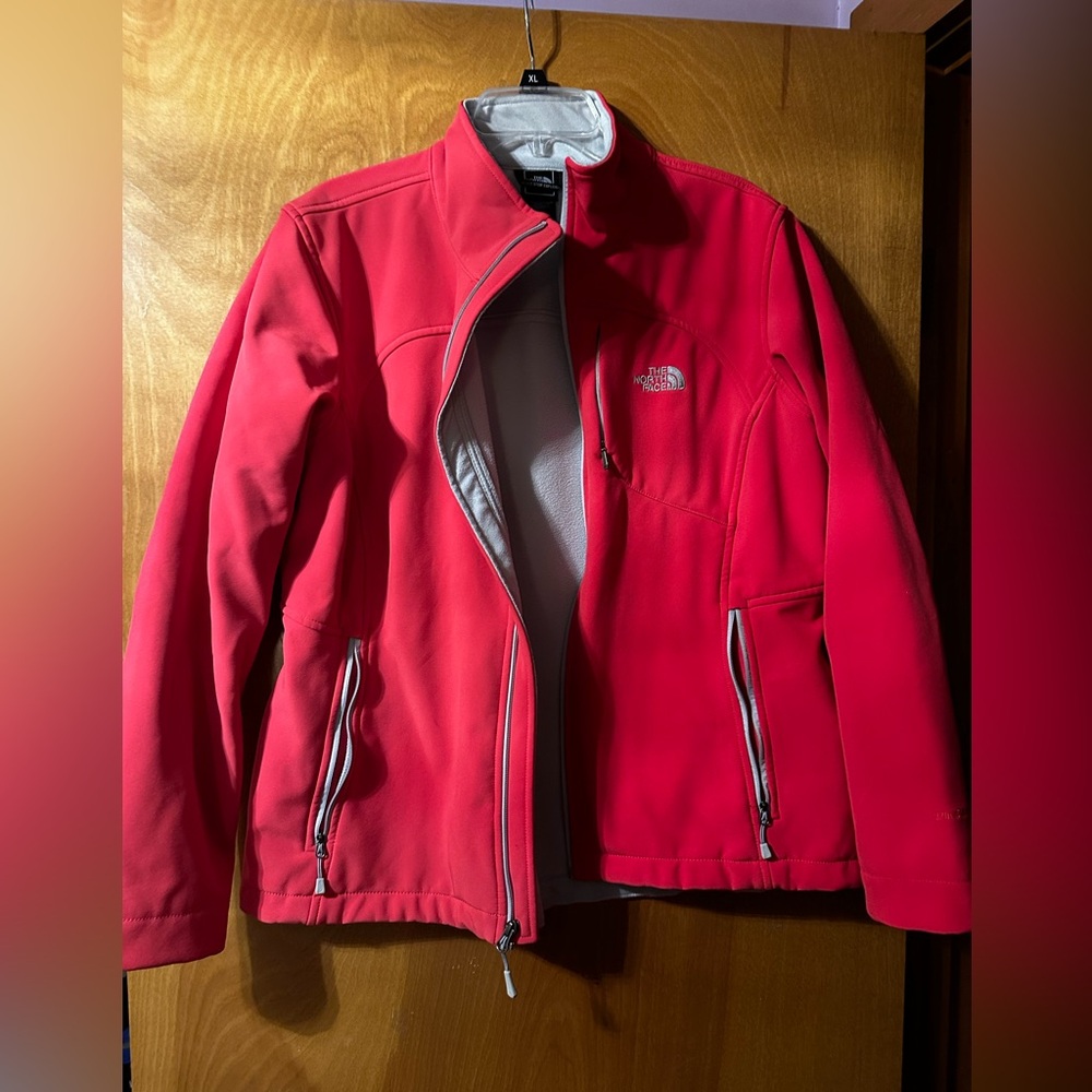 North Face Apex Bionic Softshell Jacket Women’s S… - image 1